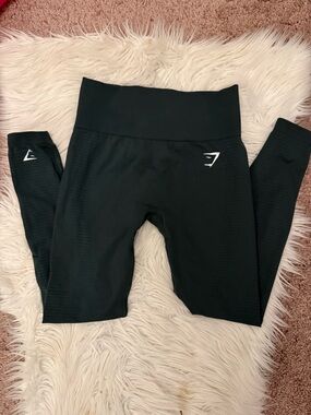 Gymshark Black Seamless High-Waist Leggings with White Logo